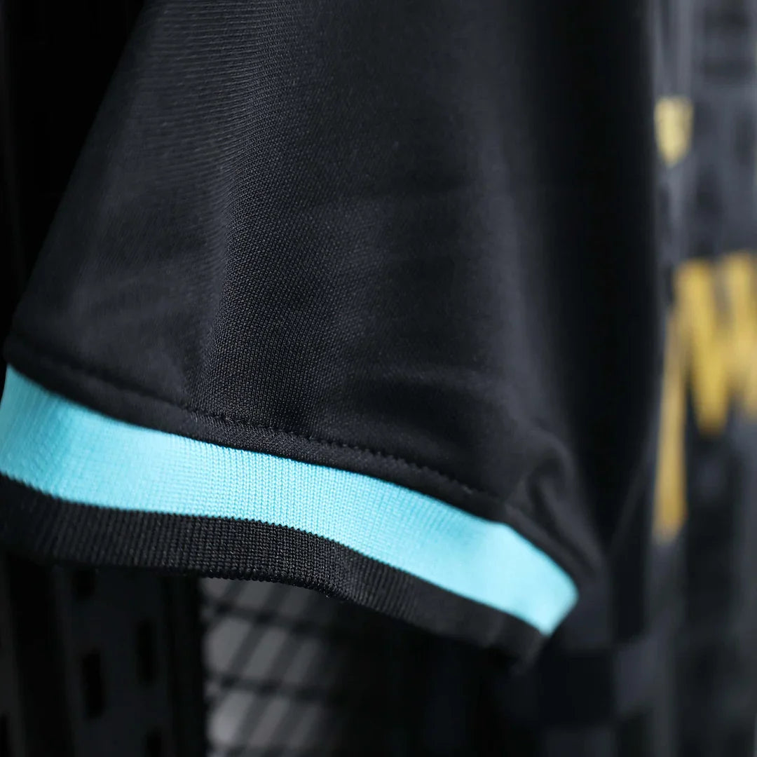 Liverpool Limited Jersey