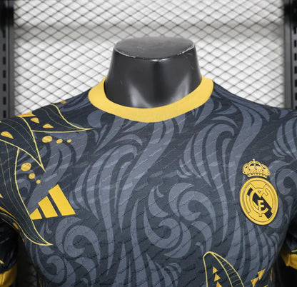 Real Madrid "Golden Wolf" Limited Jersey