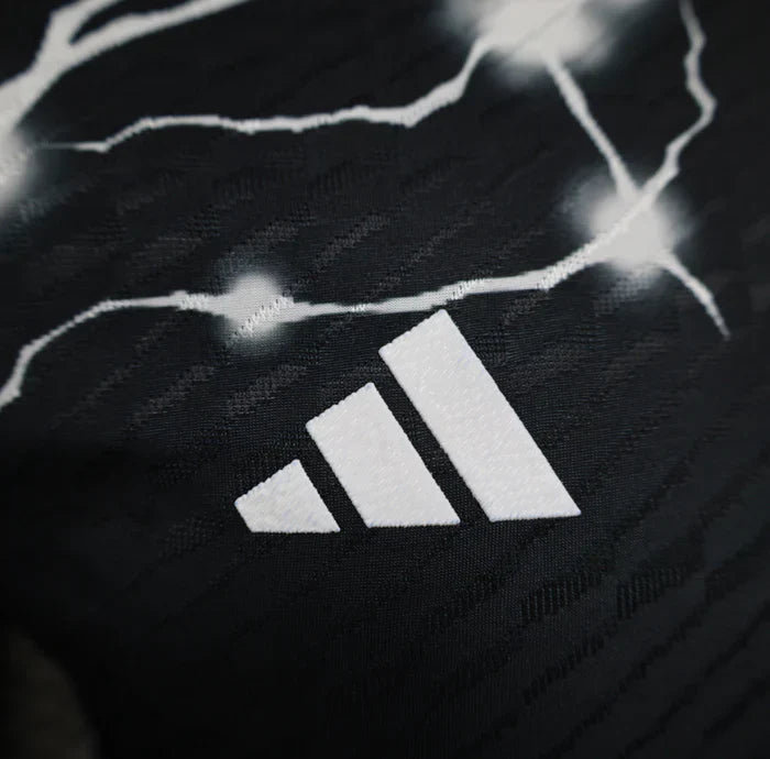 Real Madrid "Black Panther" Limited Jersey