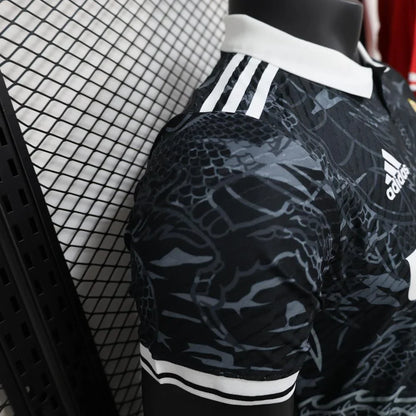 Real Madrid "Dragón Negro" Limited Jersey