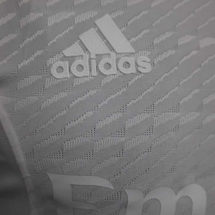 Arsenal "Pure Elegance" Limited Jersey