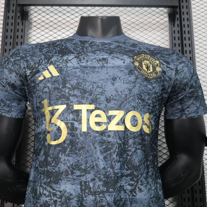 Manchester United "Midnight Thunder" Limited Jersey