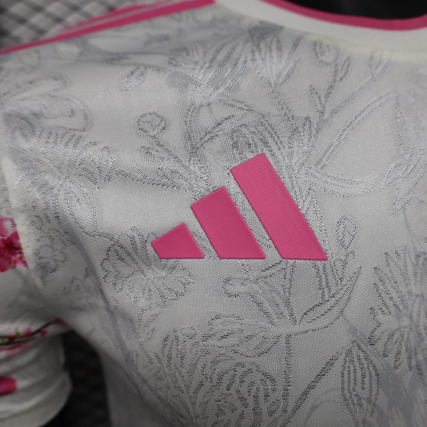 Japan "Yoru no Fukurou" Limited Jersey