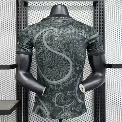 Barcelona "Noir Fleur" Limited Jersey