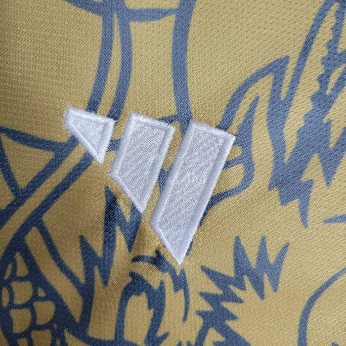 Real Madrid "Dragón Dorado" Limited Jersey